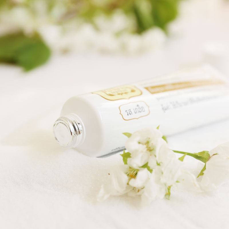Dentifricio Concentrato alle E - Coffee Tea Thai recensione e prezzo