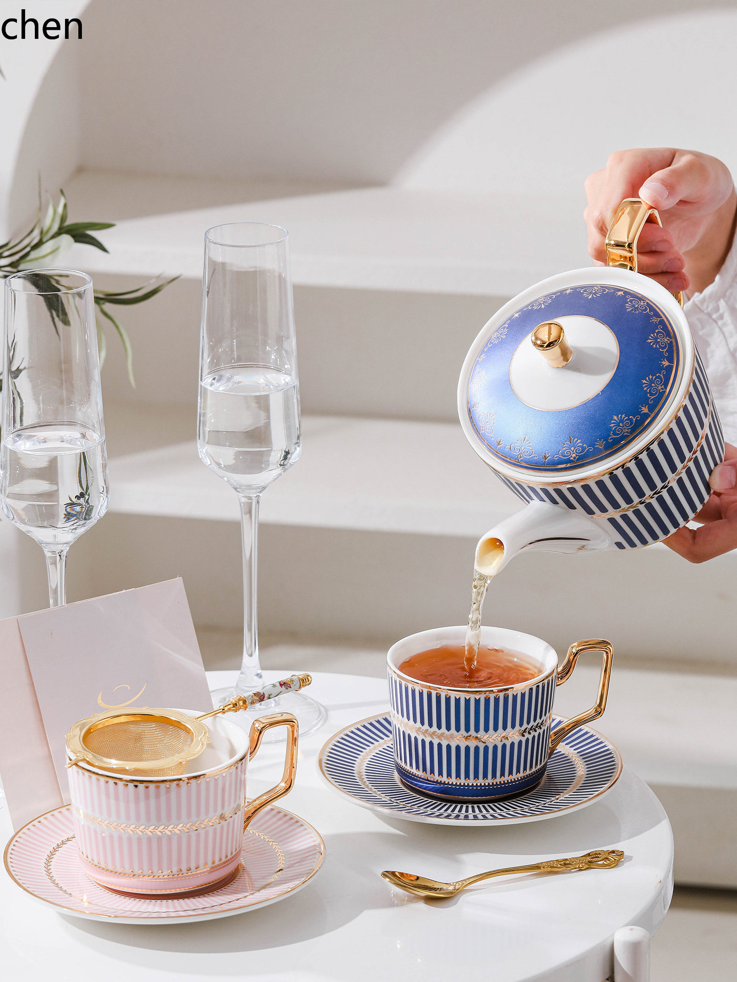 Set regalo tazza e piattino da - Coffee Or Tea Please recensione e prezzo