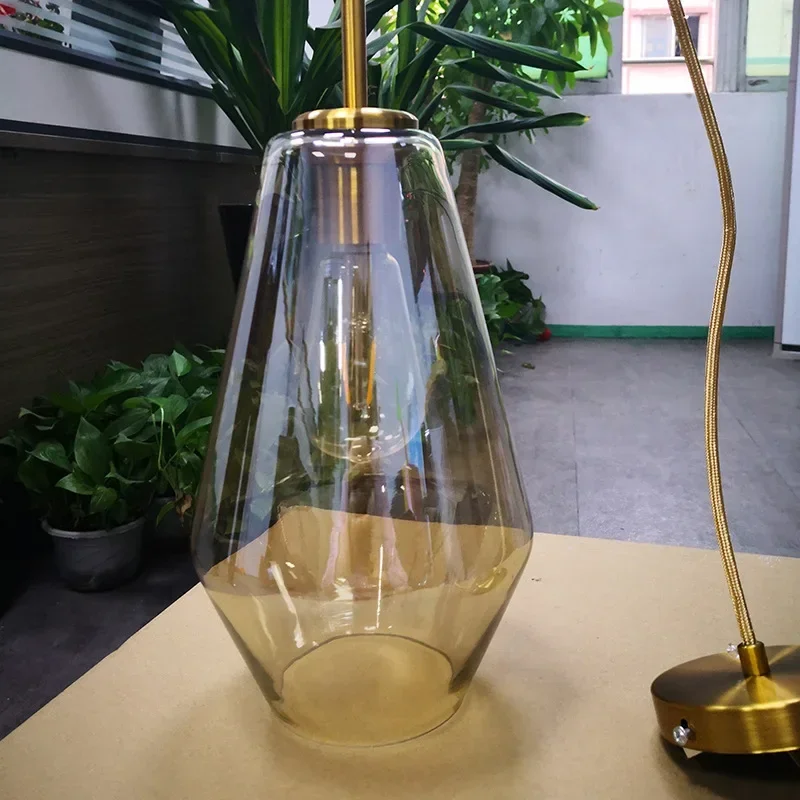 Nordic postmoderno minimalista - Switching Coffee To Tea recensione e prezzo