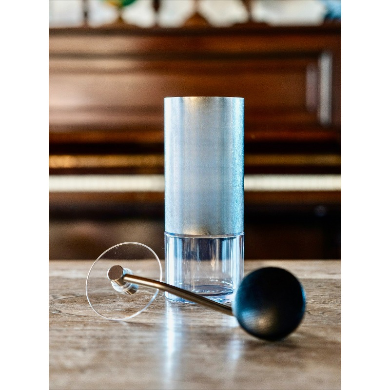 Macinacaffè Manuale Commander  - Burr Hand Grinder recensione e prezzo