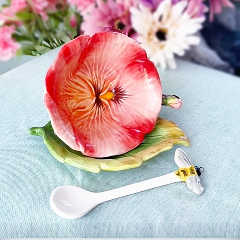 Tazza da caffè con fiori in ce - Coffee Or Tea Please recensione e prezzo
